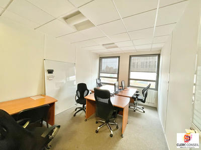 Bureau - 146 m²