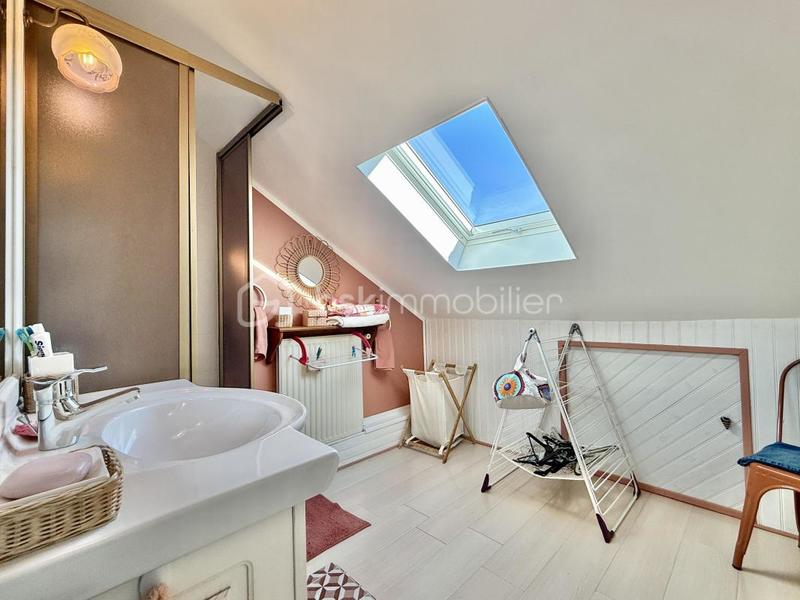 Pavillon - 150 m² - 5 pièces