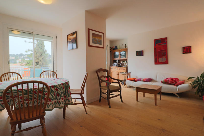 Appartement - 111 m² - 5 pièces