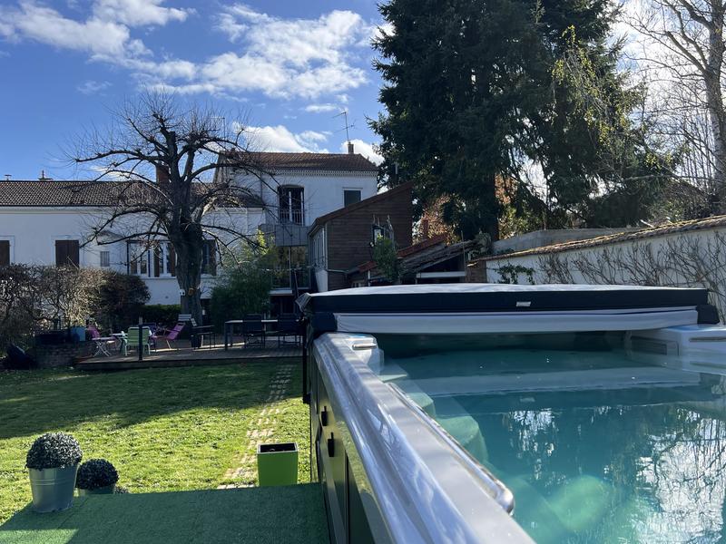 Maison de ville - 208 m² - 6 pièces