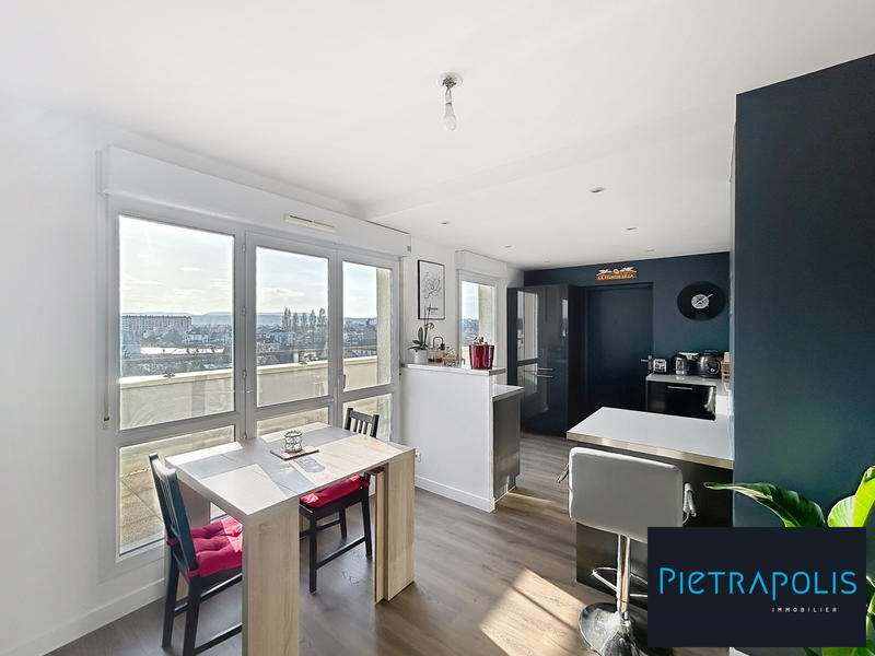 Appartement - 66 m² - 3 pièces