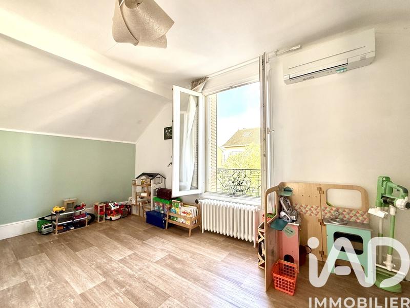 Maison - 103 m² - 5 pièces