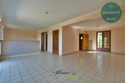 Maison - 106 m² - 7 pièces