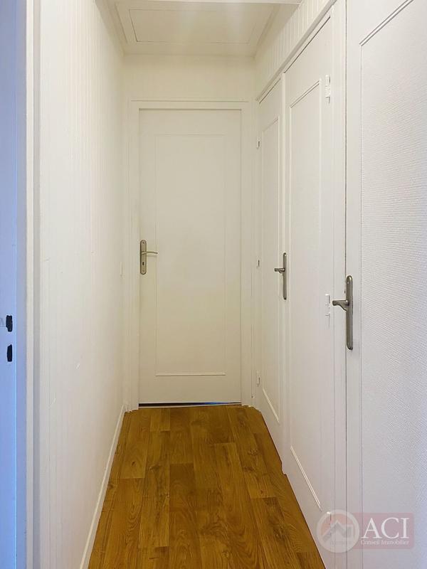 Maison - 83 m² - 5 pièces