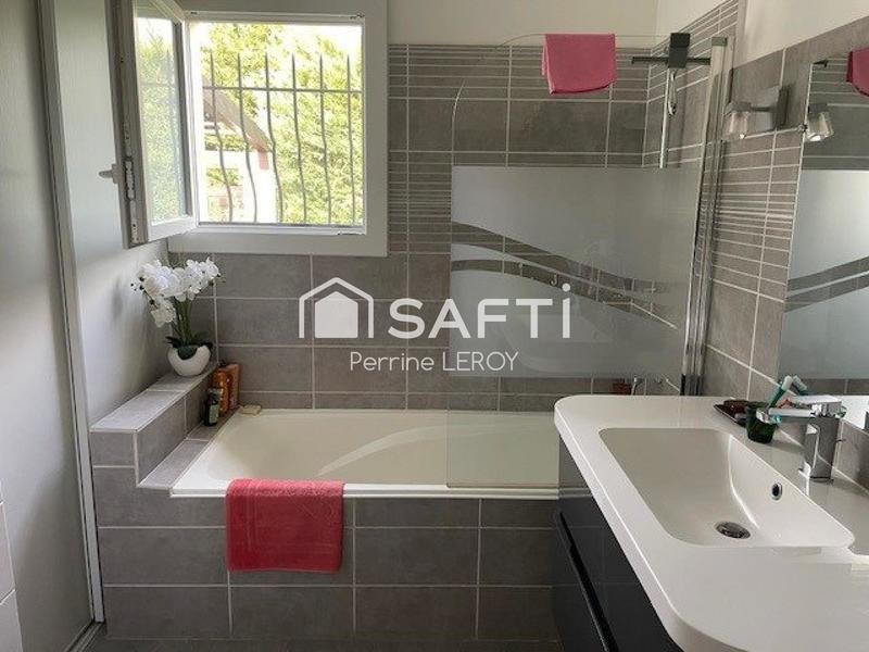 Maison - 105 m² - 5 pièces