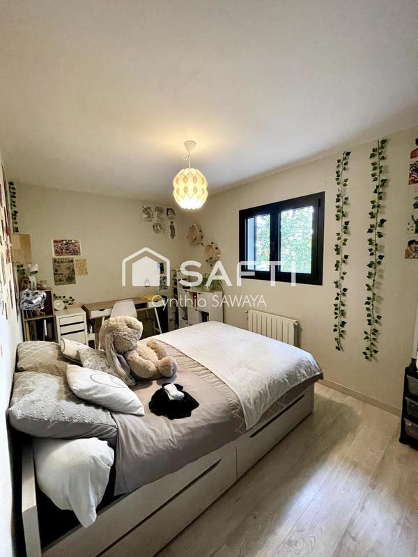 Maison - 180 m² - 7 pièces