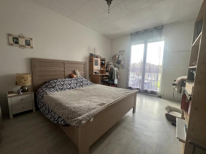 Maison - 96 m² - 5 pièces