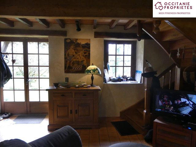 Propriété - 280 m² - 10 pièces