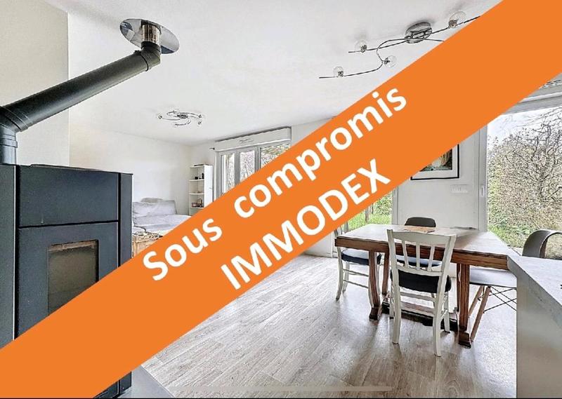 Maison - 94 m² - 5 pièces