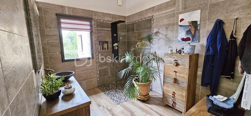 Maison - 149 m² - 4 pièces