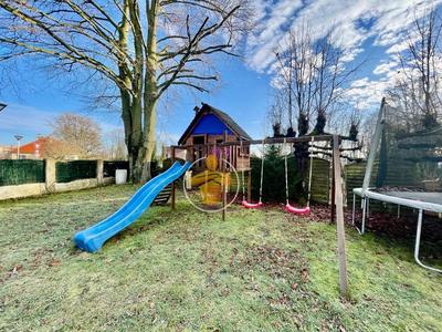 Maison - 300 m² - 10 pièces