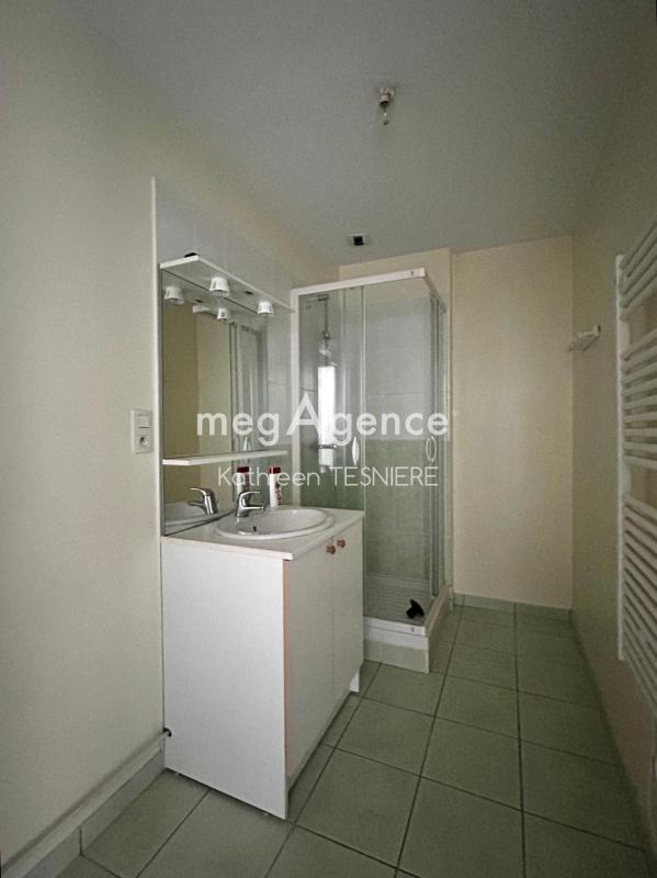 Appartement - 108 m² - 6 pièces