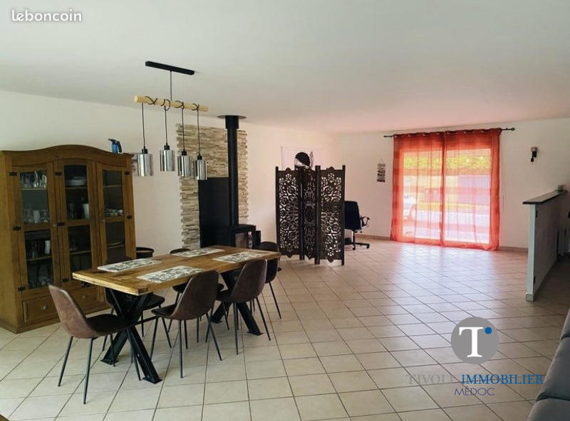 Maison - 145 m² - 6 pièces