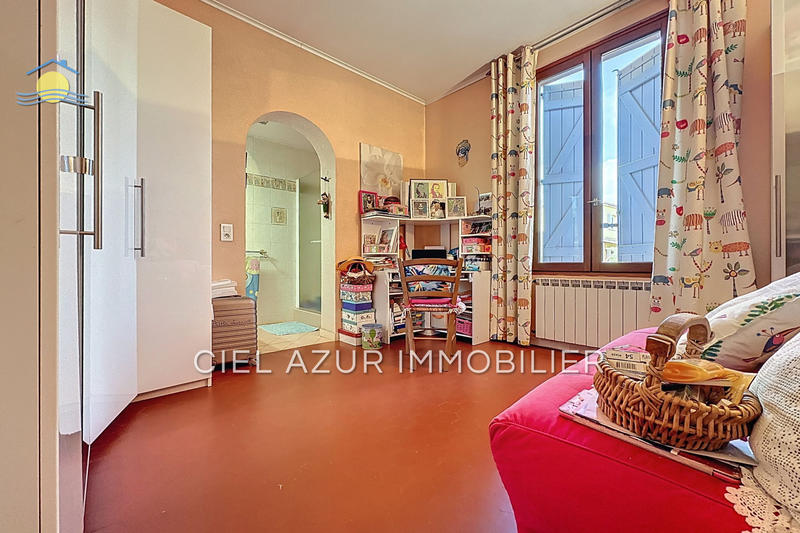 Maison - 133 m² - 6 pièces