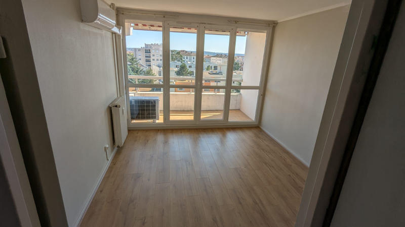 Appartement - 77 m² - 4 pièces