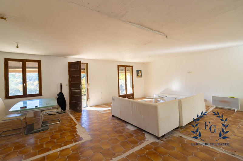 Maison - 92 m² - 2 pièces