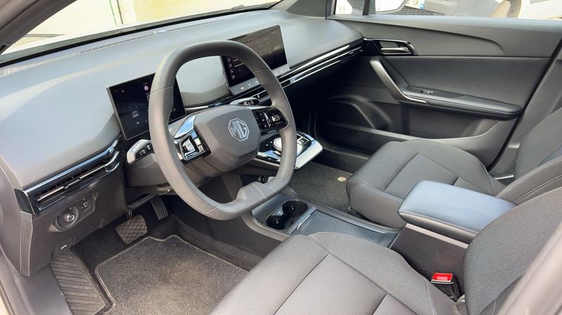 Mg Mg4 51 kWh 170 Standard