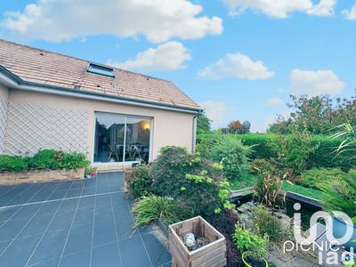 Maison - 210 m² - 9 pièces