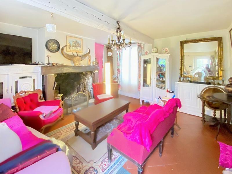 Maison - 119 m² - 9 pièces