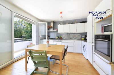 Appartement - 82 m² - 4 pièces