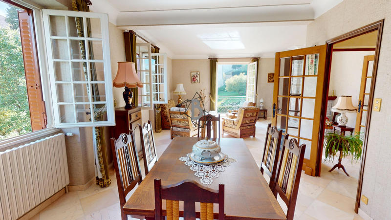 Appartement - 96 m² - 4 pièces