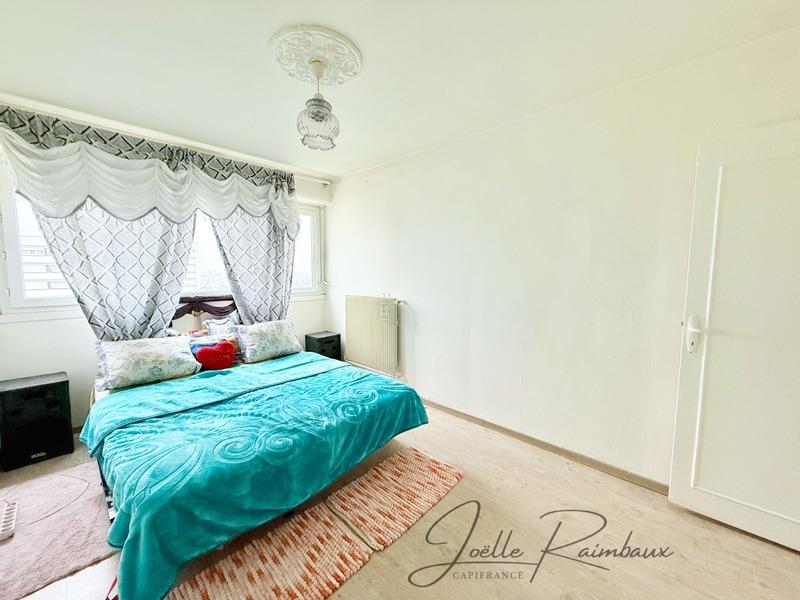 Appartement - 65 m² - 4 pièces