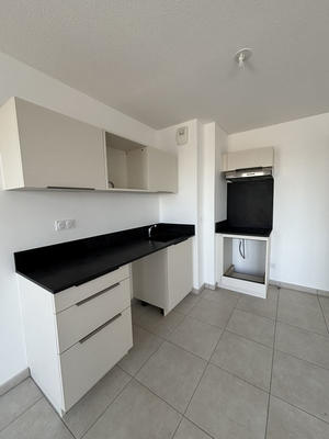 Appartement - 98 m² - 5 pièces