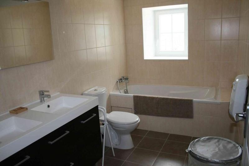 Maison - 454 m² - 15 pièces