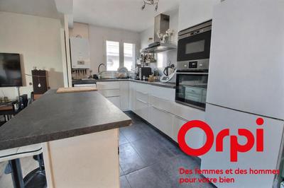 Appartement - 82 m² - 4 pièces