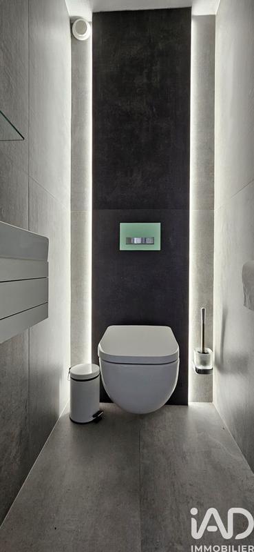 Maison - 188 m² - 8 pièces