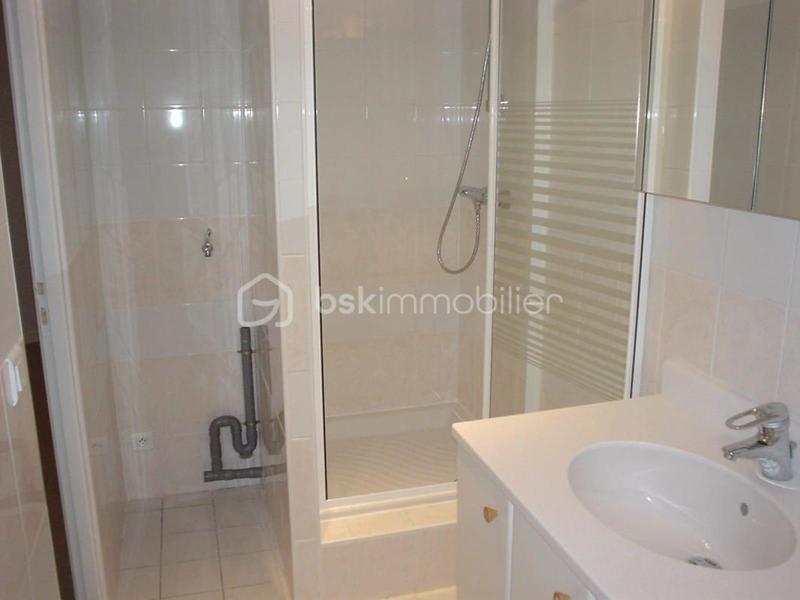 Maison - 148 m² - 8 pièces