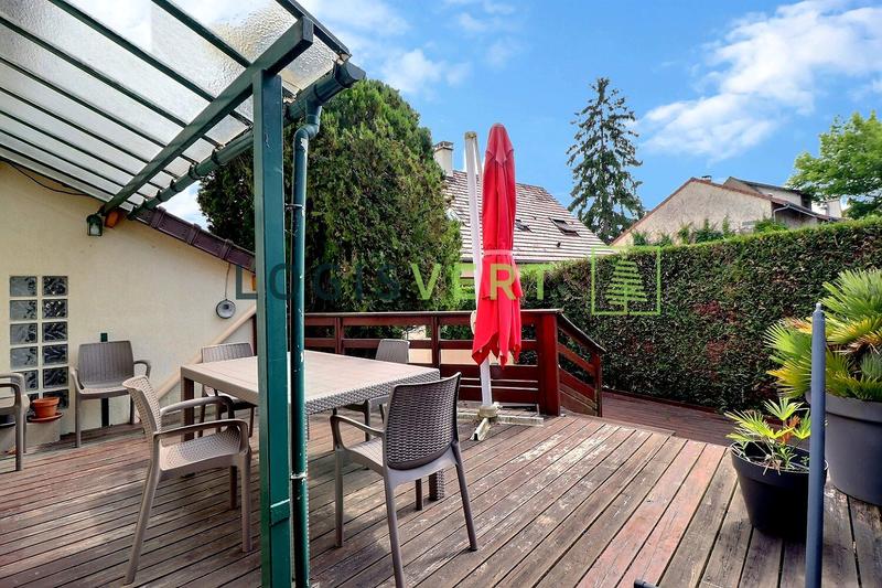 Maison - 108 m² - 6 pièces