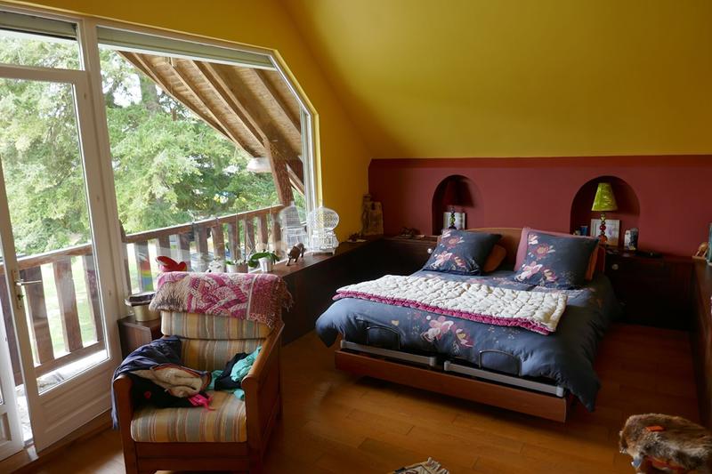 Maison - 220 m² - 7 pièces