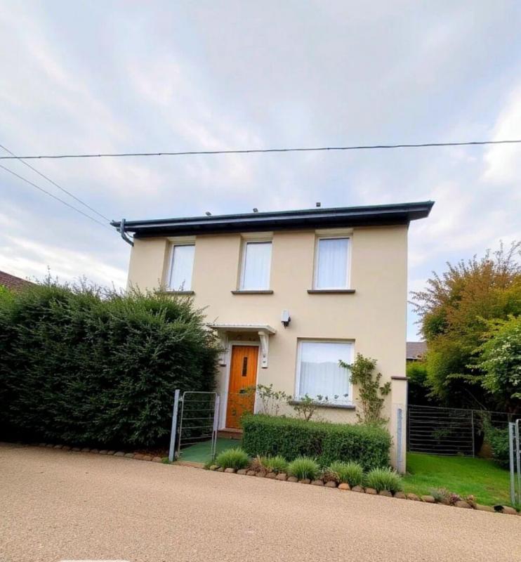 Maison - 100 m² - 6 pièces