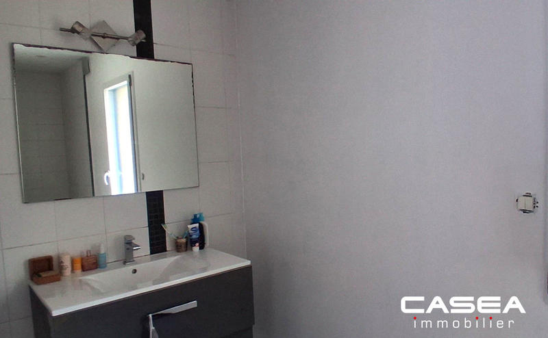 Maison contemporaine - 152 m² - 7 pièces