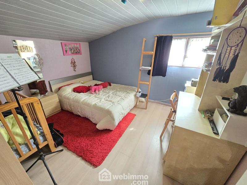 Maison - 138 m² - 5 pièces