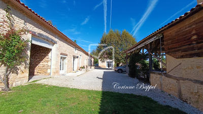 Maison - 195 m² - 6 pièces