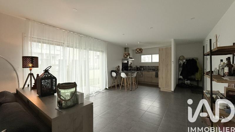 Maison - 93 m² - 4 pièces