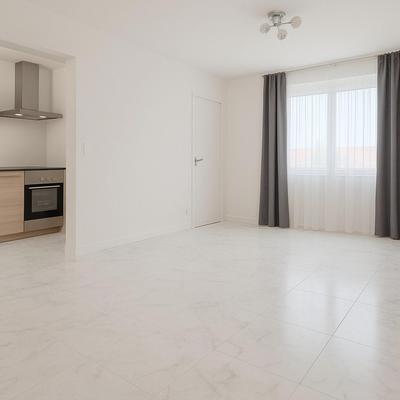 Maison - 83 m² - 5 pièces