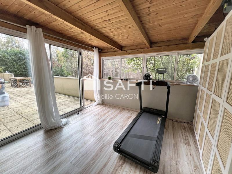 Appartement - 121 m² - 5 pièces