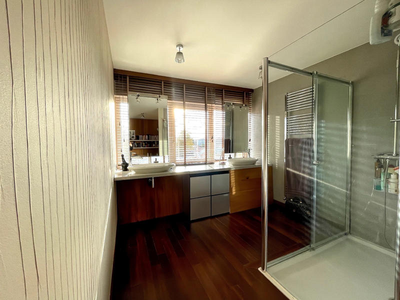 Duplex - 187 m² - 5 pièces