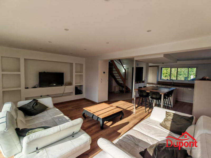 Maison - 111 m² - 4 pièces