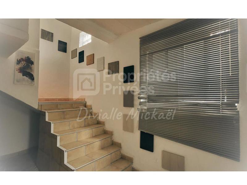 Maison - 145 m² - 5 pièces