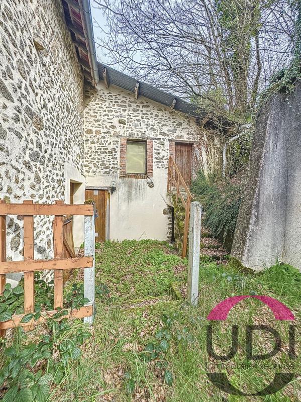 Maison - 104 m² - 4 pièces