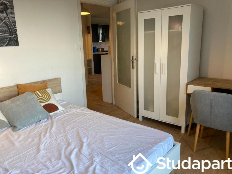 Chambre - 9 m² - 1 pièce