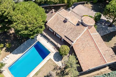 Maison - 219 m² - 6 pièces