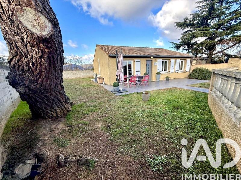 Maison - 88 m² - 5 pièces