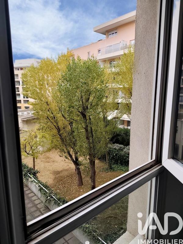 Appartement - 86 m² - 5 pièces