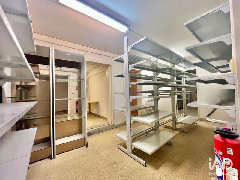 Local commercial - 255 m²