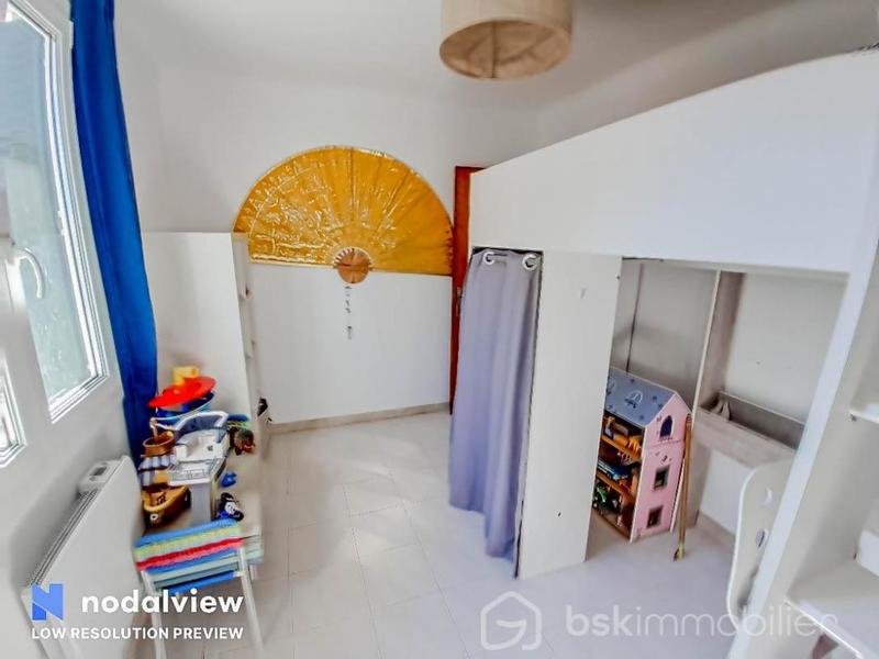 Maison - 103 m² - 7 pièces